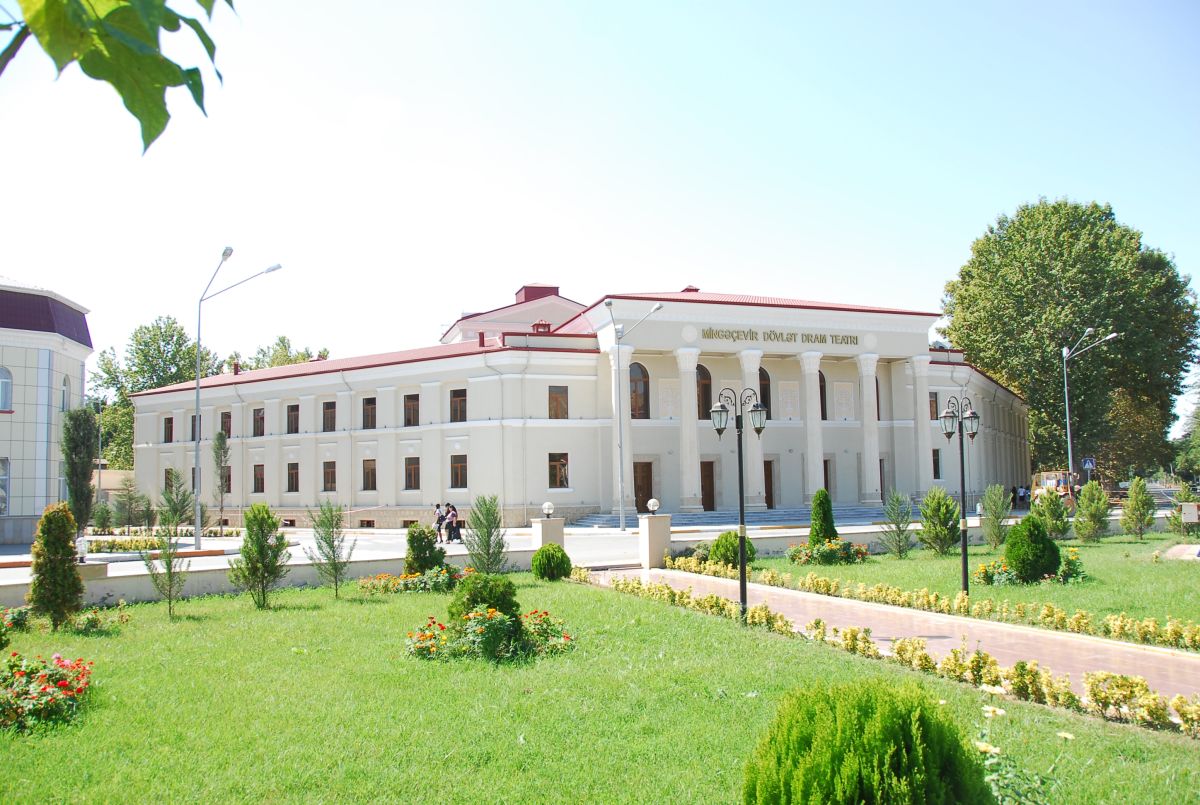 Mingəçevir Dövlət Dram Teatrı - 1 NRovshan Oghuz C
