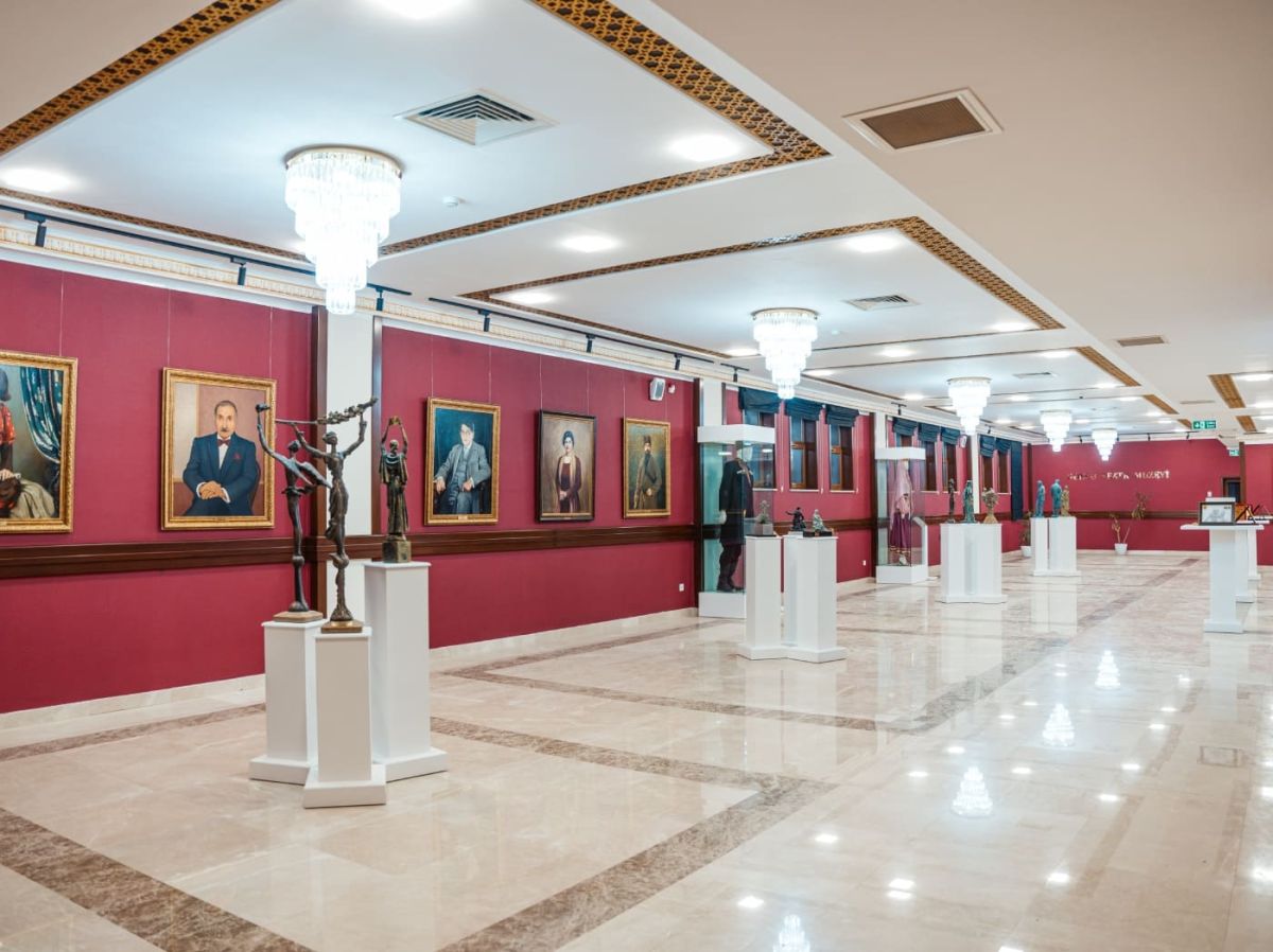 Gəncə Dövlət Dram Teatrının - 21 NRovshan Oghuz Co